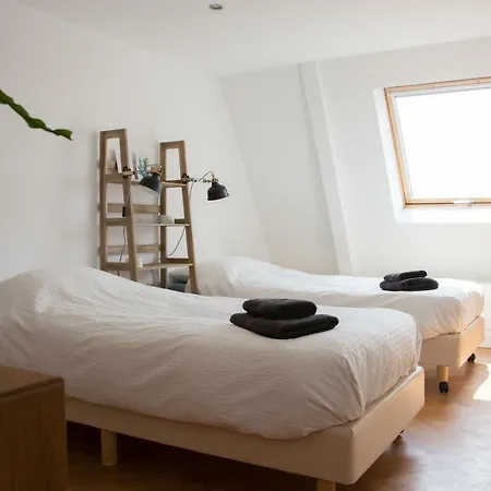 Apartment Bright Canal