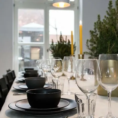 Bright Canal Apartment Gouda