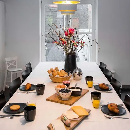 Apartment Bright Canal Gouda